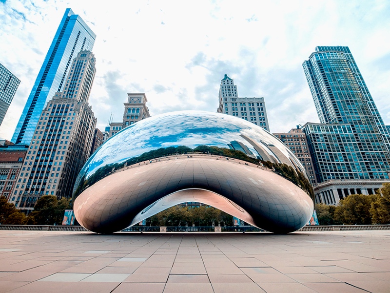 Cloud Gate by Anish Kapoor © Christopher Alvarenga